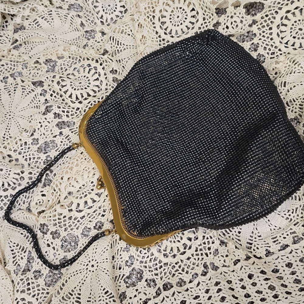 Vintage 1940/1950s WHITING & DAVIS Black Dimple Mesh Evening Bag